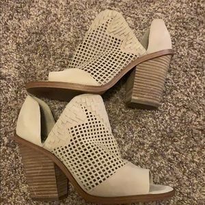 Vince Camuto Wedge